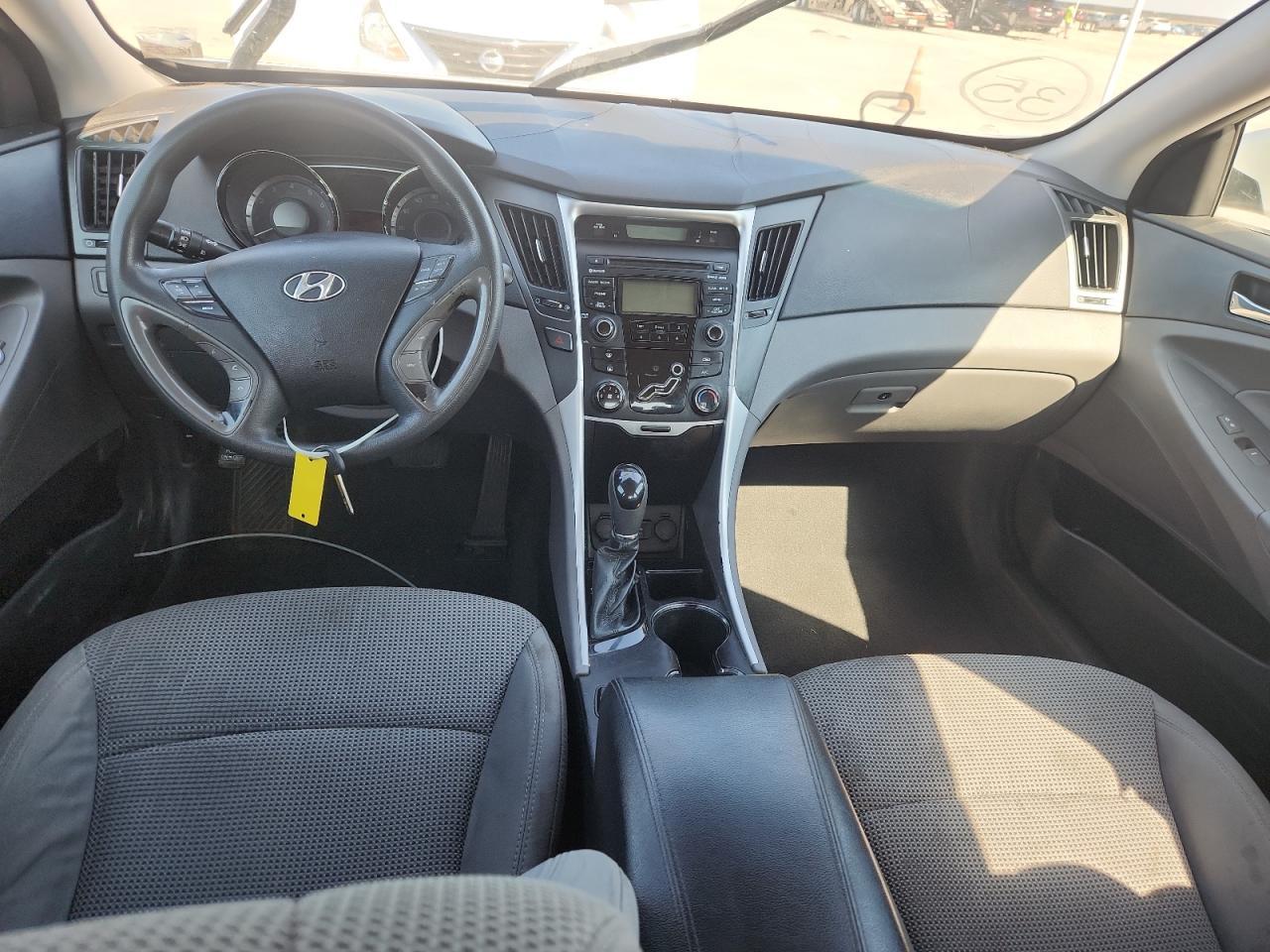 2013 HYUNDAI SONATA