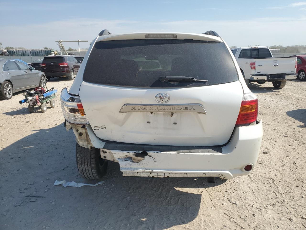 2010 TOYOTA HIGHLANDER
