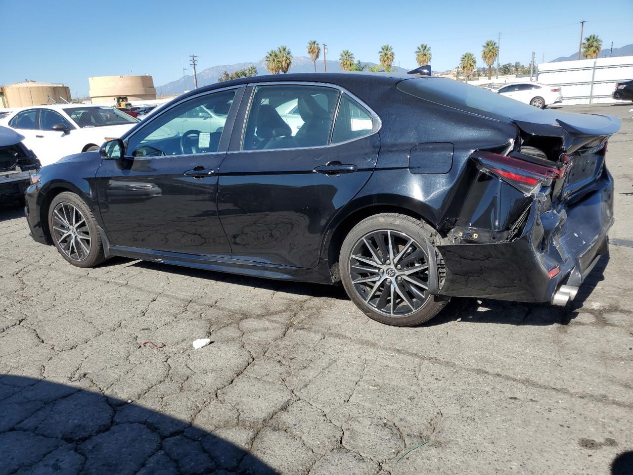2022 TOYOTA CAMRY