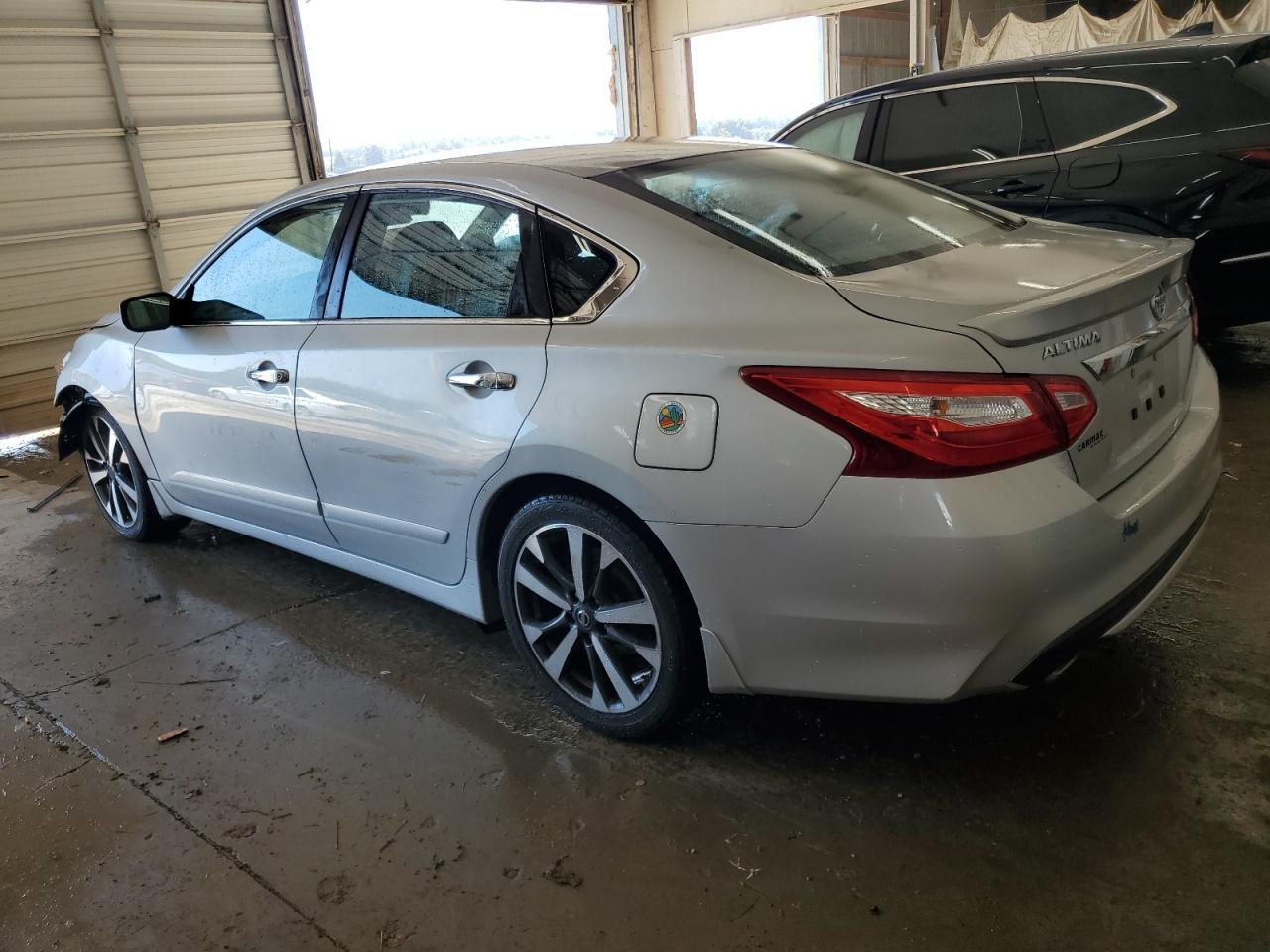 2016 NISSAN ALTIMA