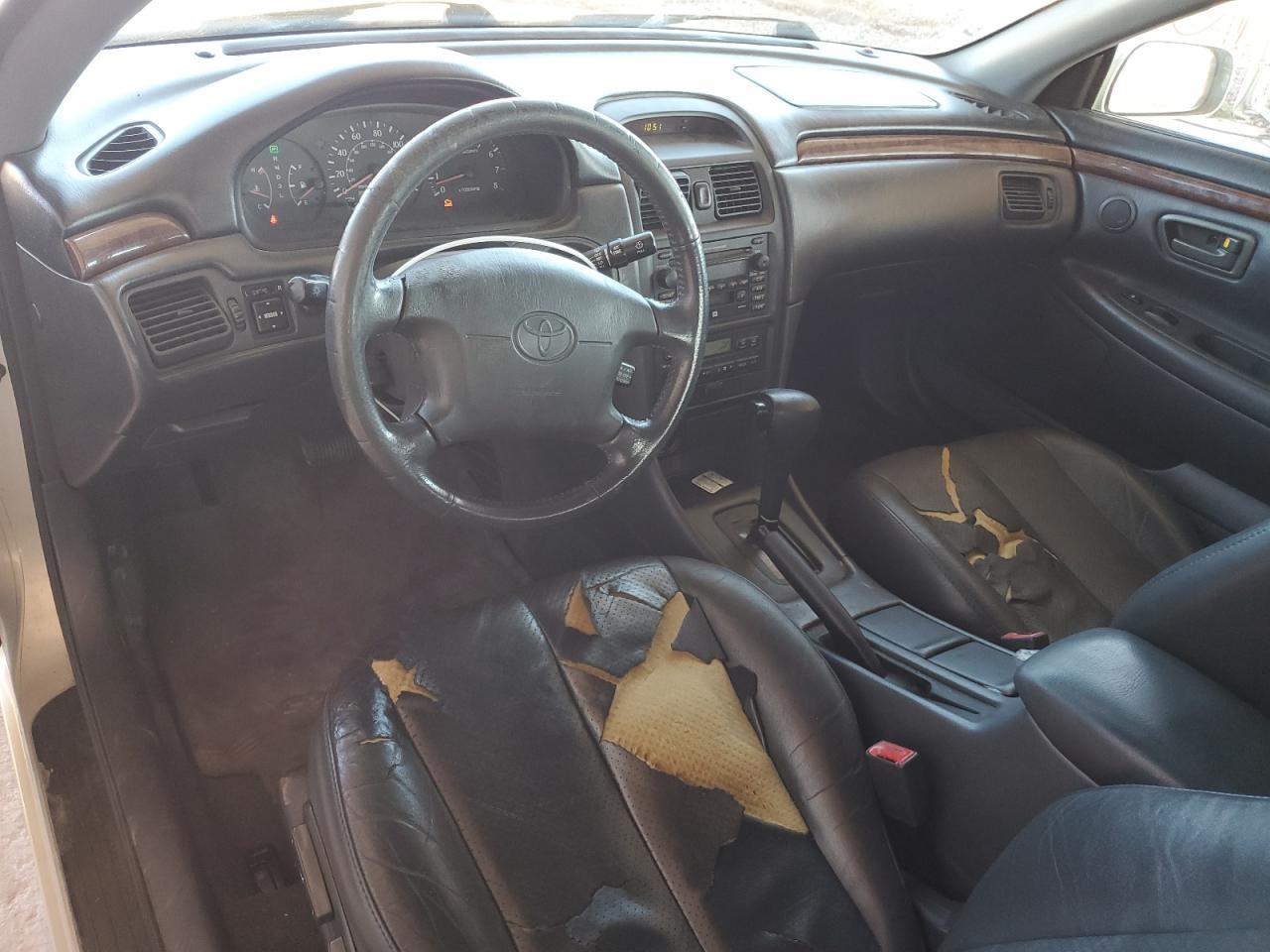 2001 TOYOTA CAMRY