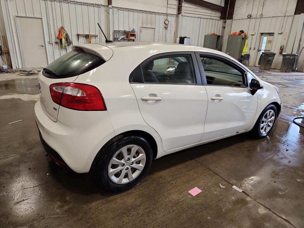 2014 KIA RIO