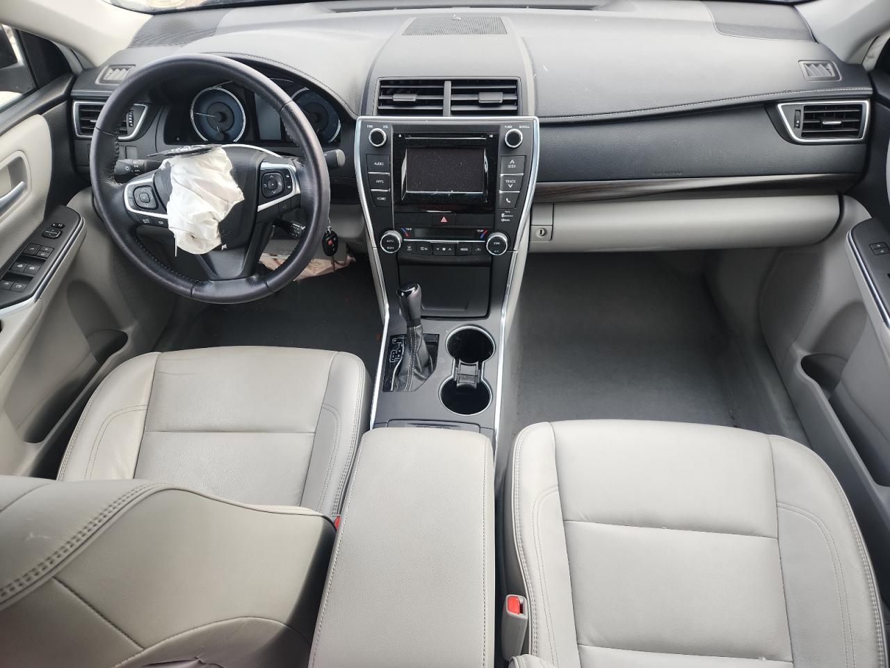 2015 TOYOTA CAMRY