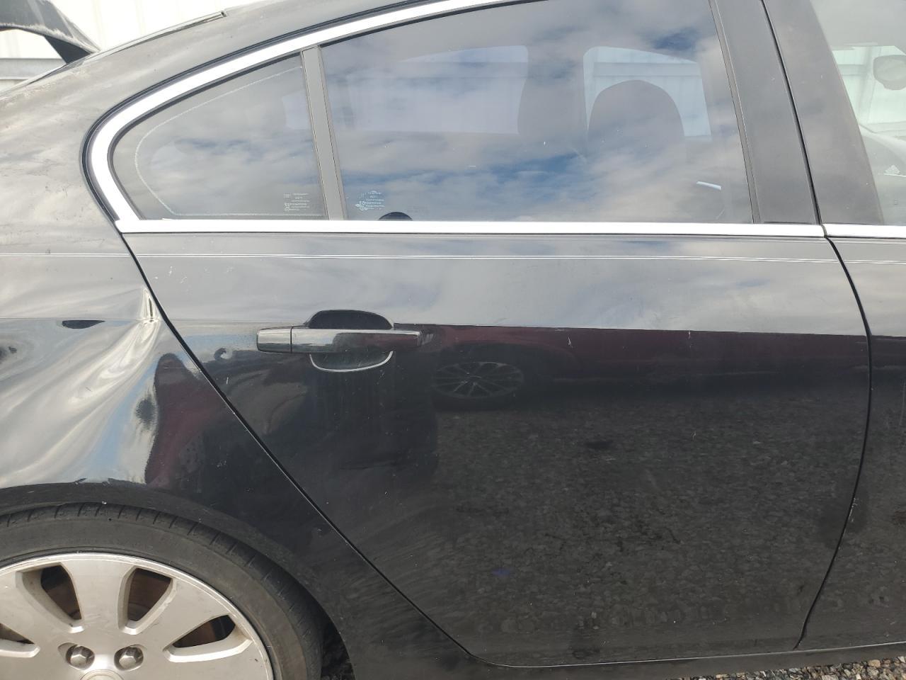2011 BUICK Regal