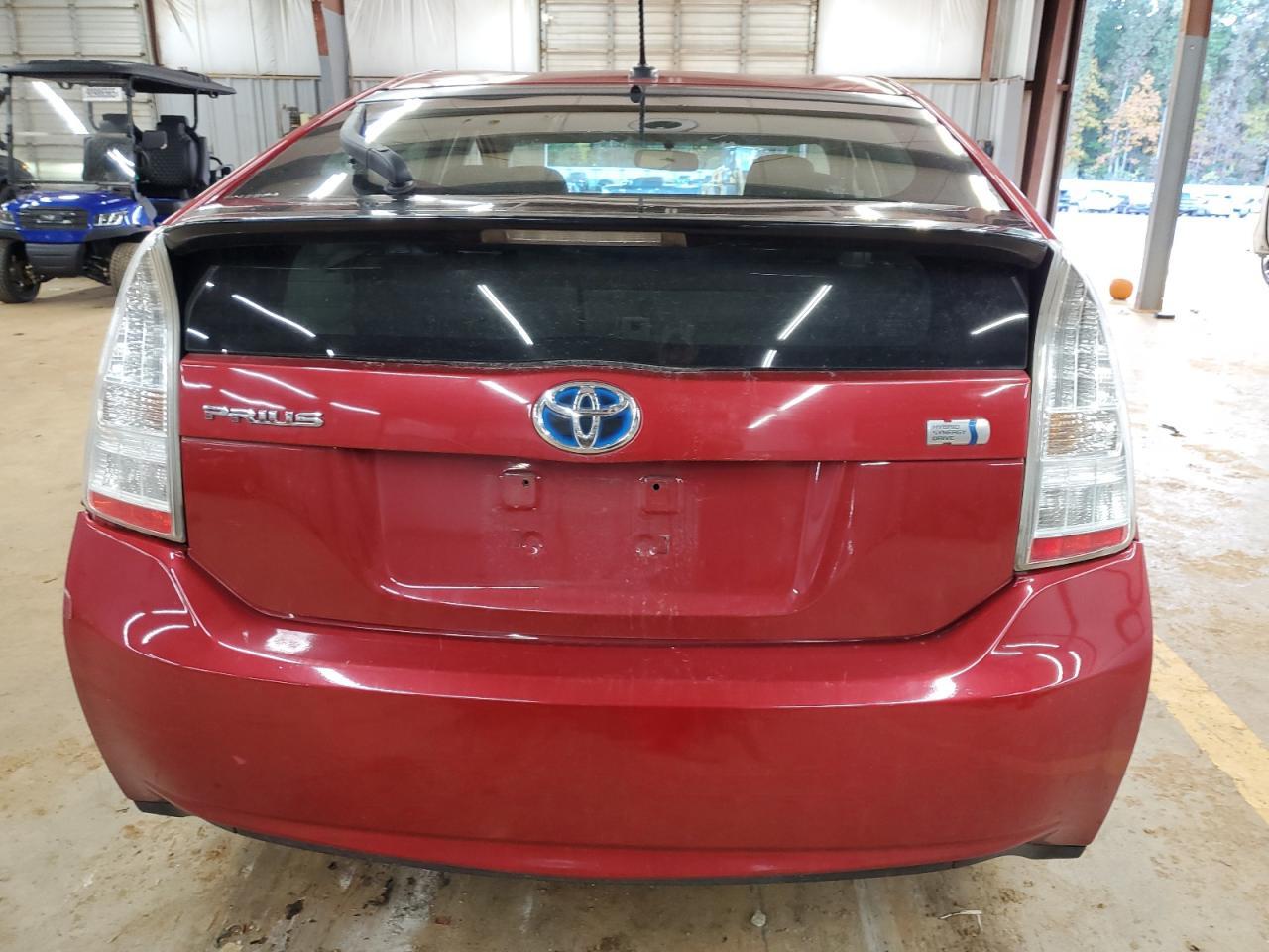 2011 TOYOTA PRIUS
