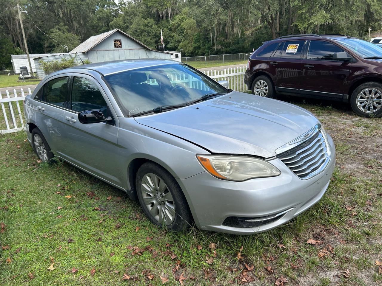 2011 CHRYSLER 200