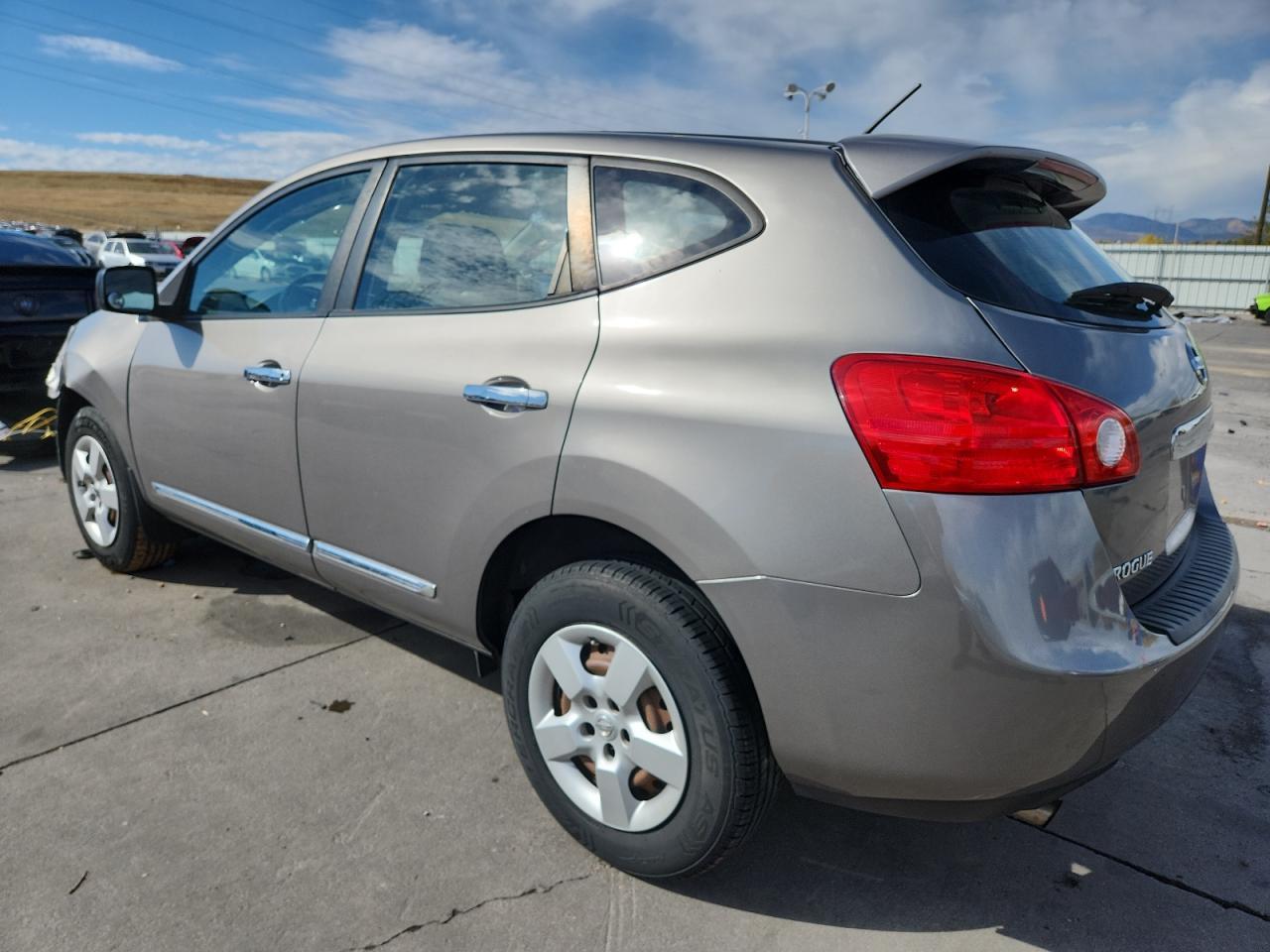 2011 NISSAN ROGUE
