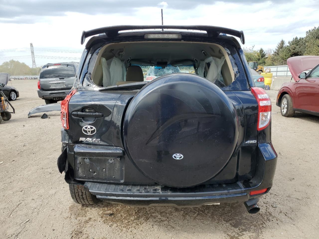 2011 TOYOTA RAV4