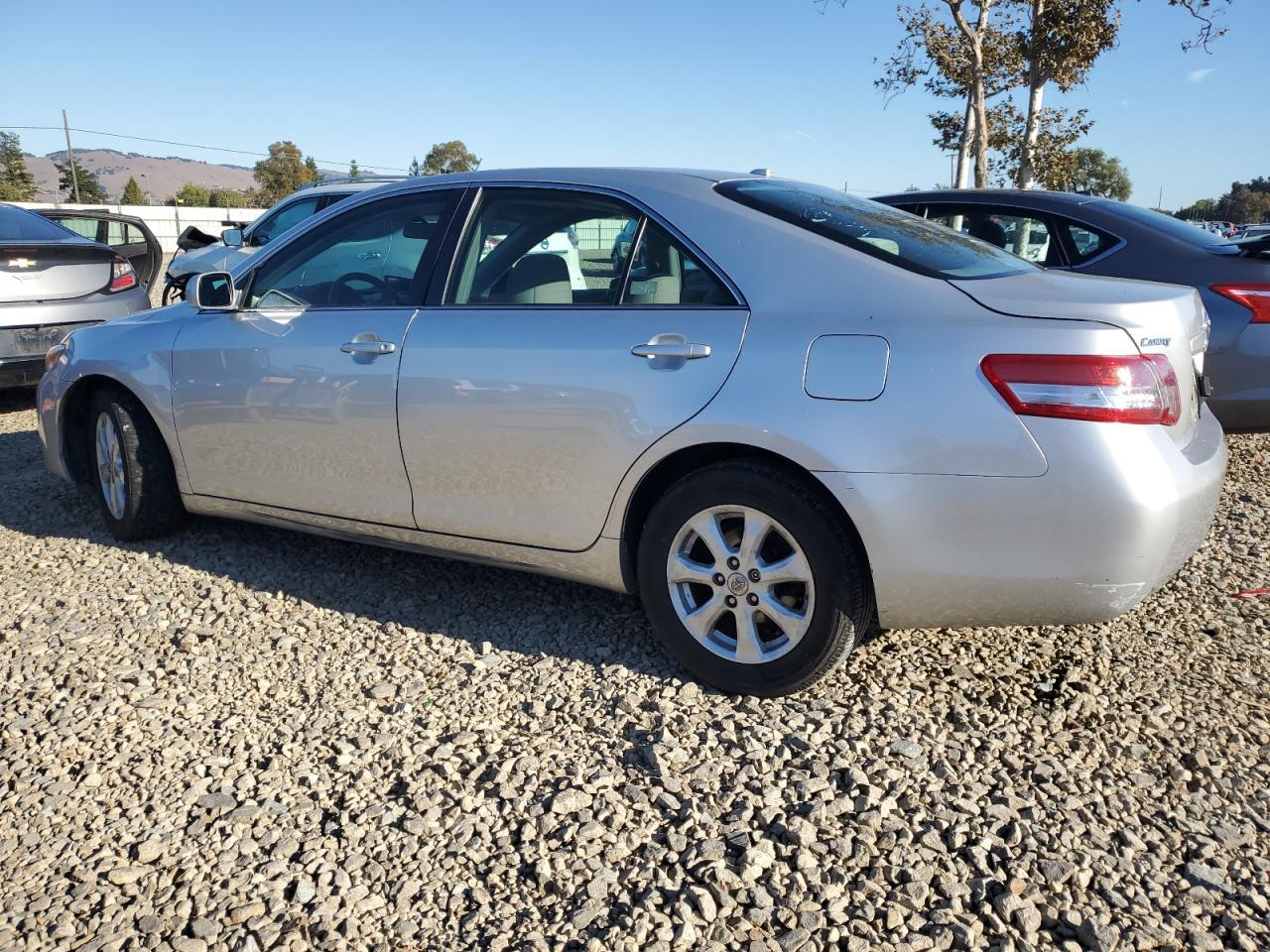 2011 TOYOTA CAMRY