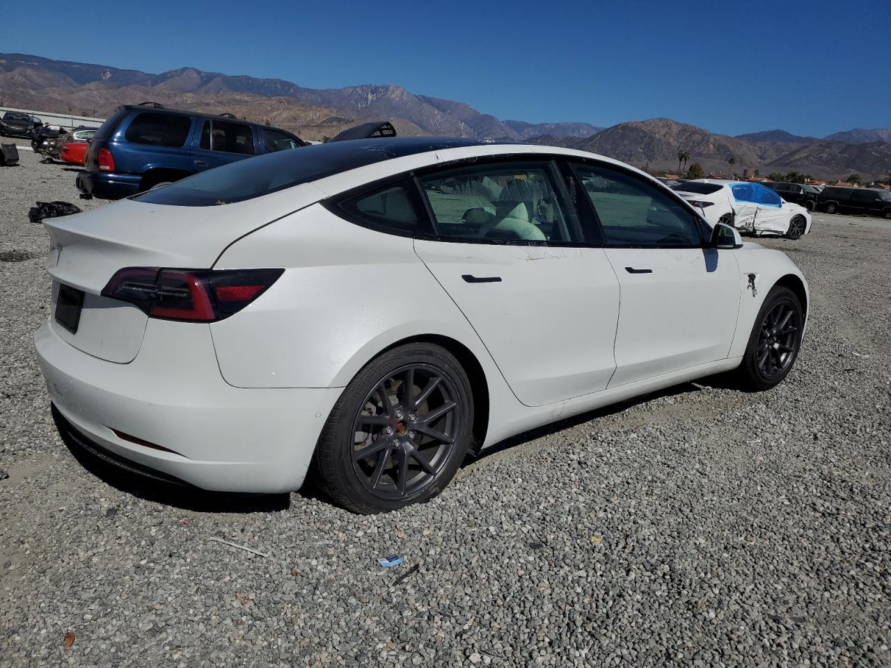 2021 TESLA MODEL 3