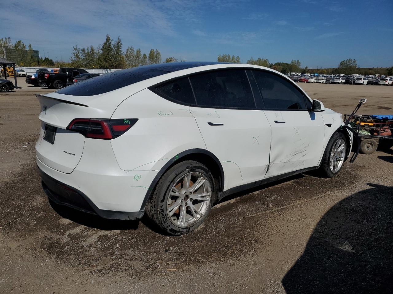 2022 TESLA MODEL Y