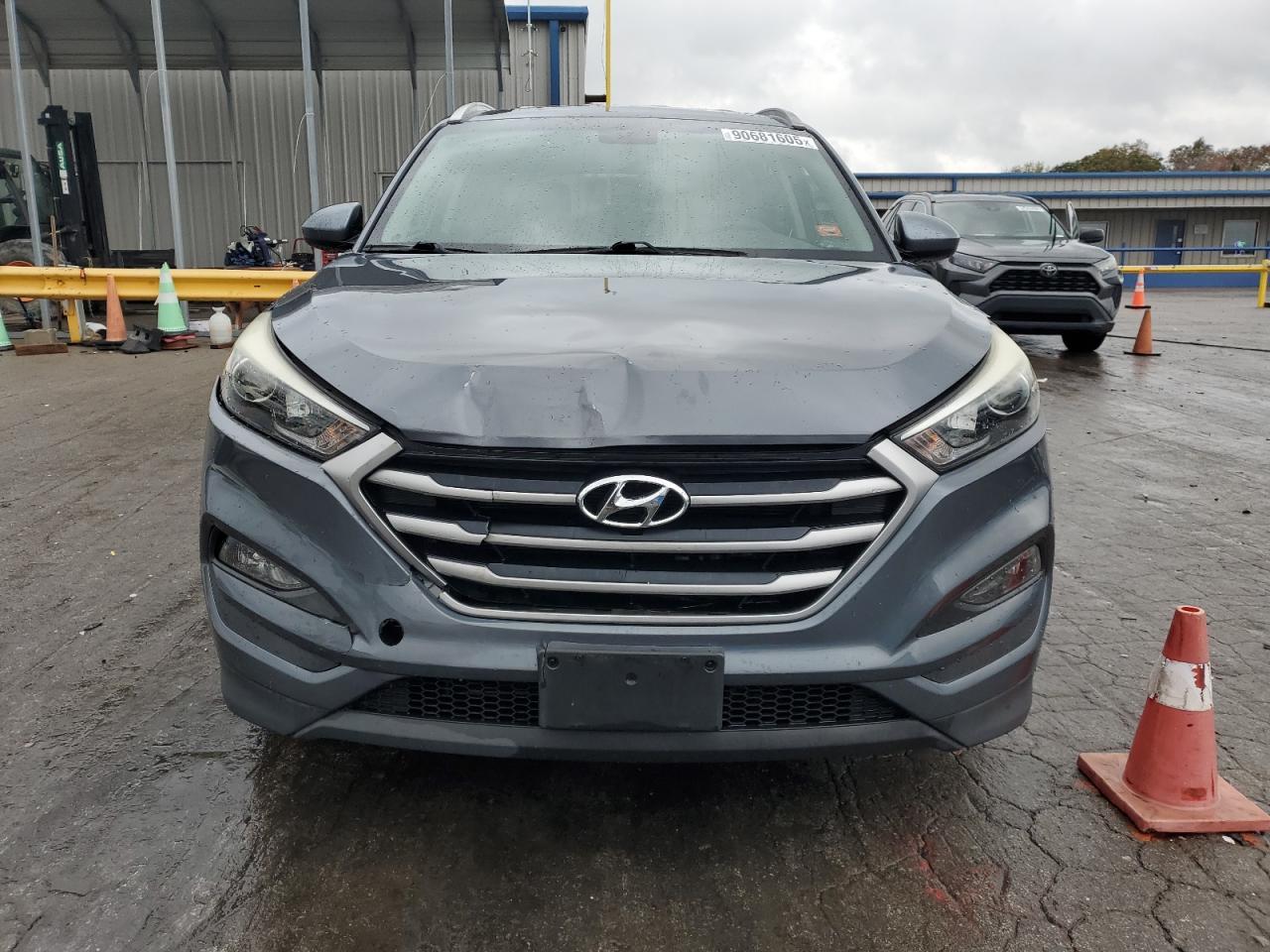 2017 HYUNDAI TUCSON