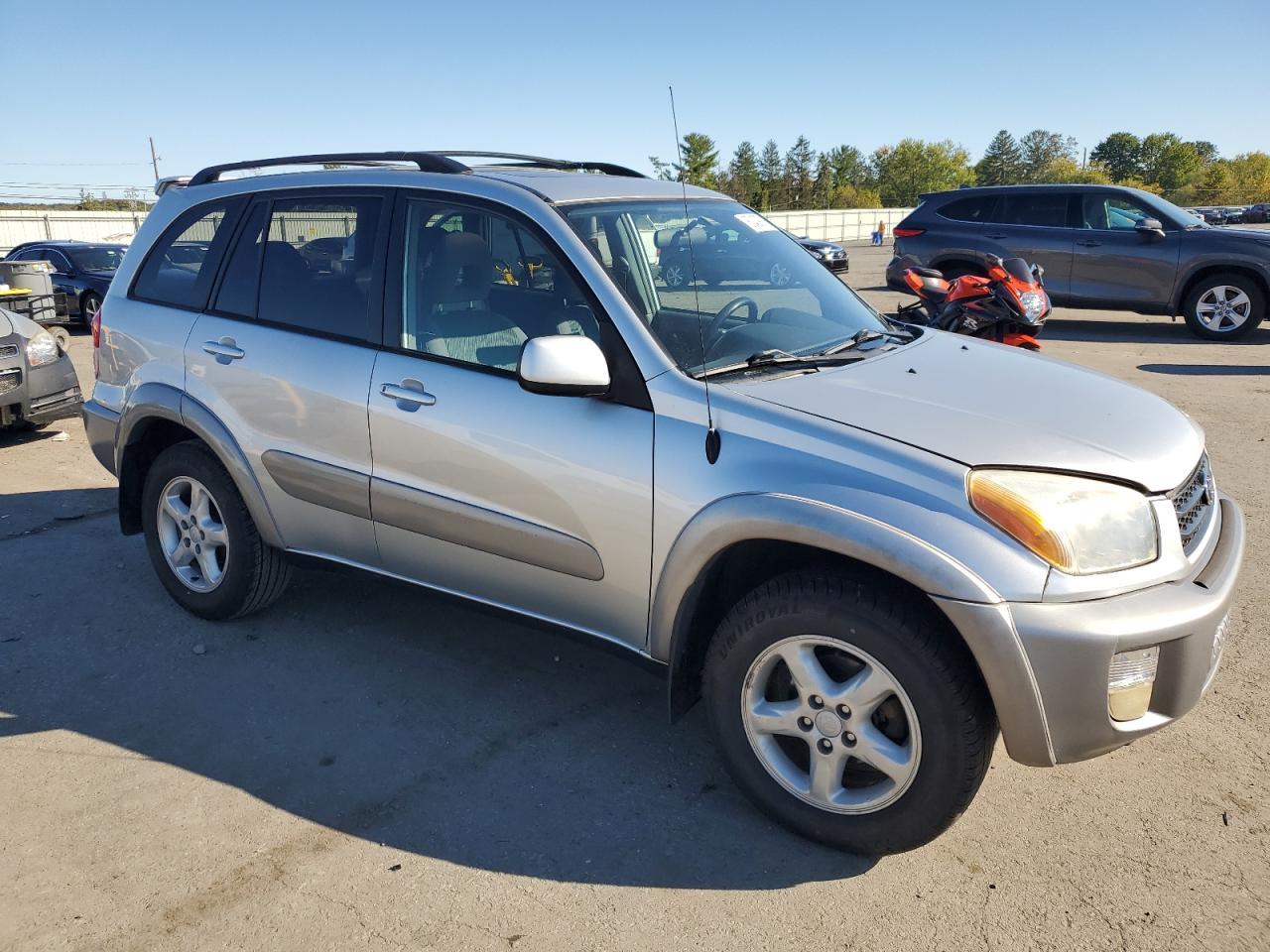2001 TOYOTA RAV4
