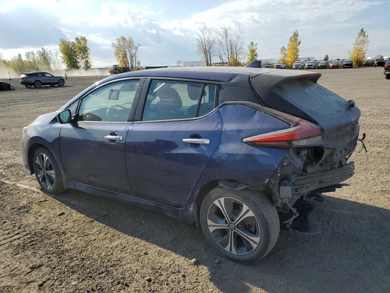 2021 NISSAN LEAF