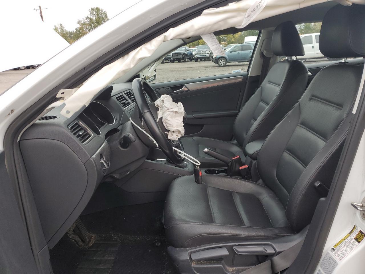 2017 VOLKSWAGEN JETTA