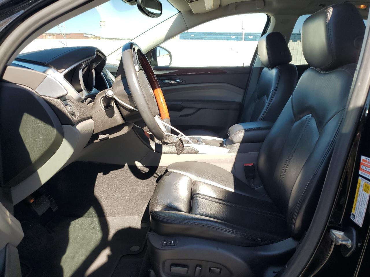 2010 CADILLAC SRX