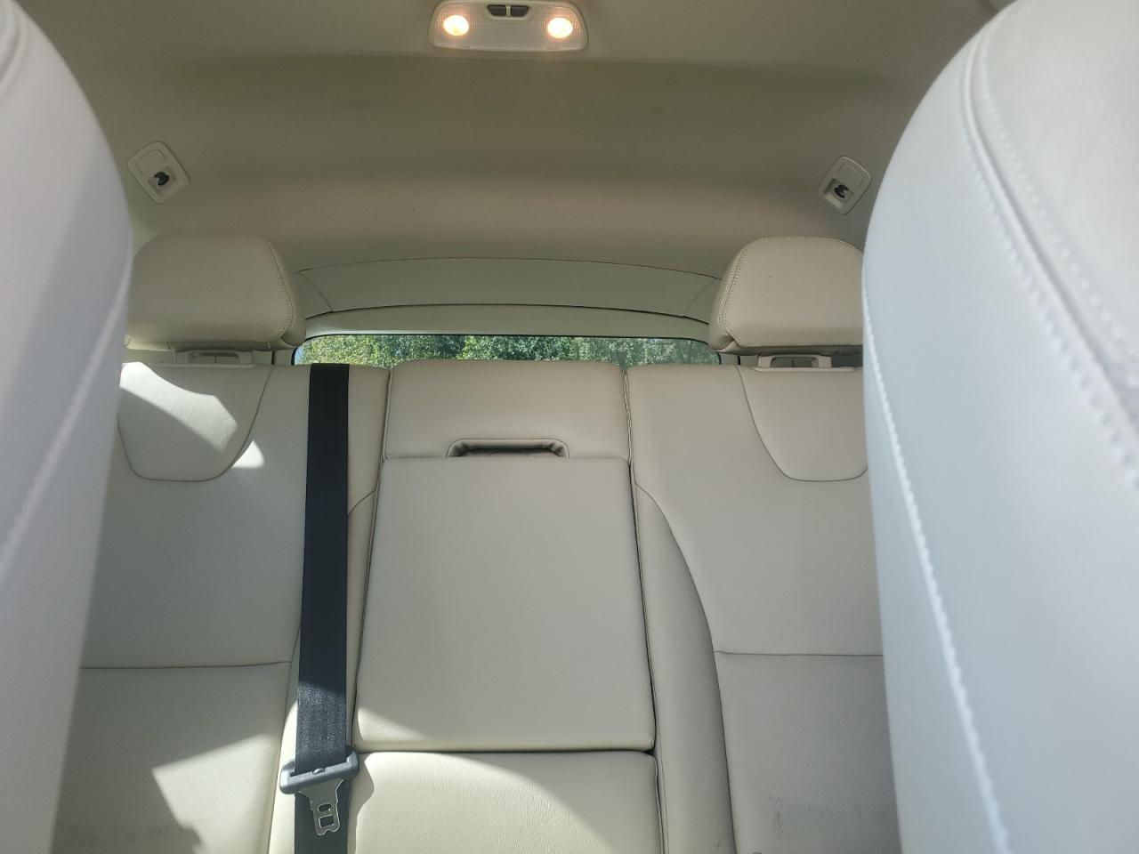 2015 VOLVO XC60