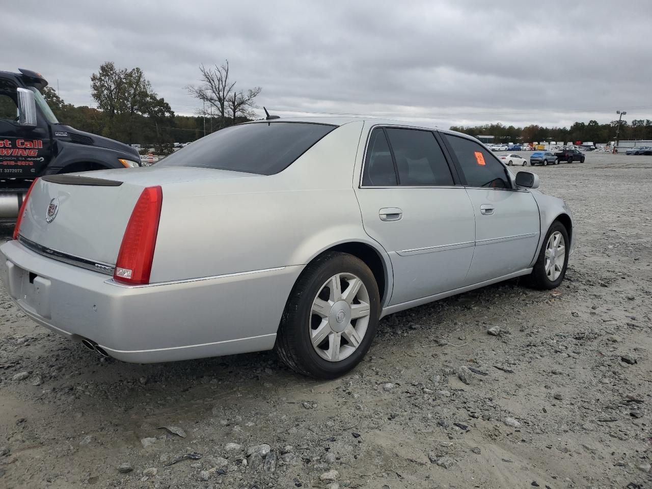2006 CADILLAC DTS