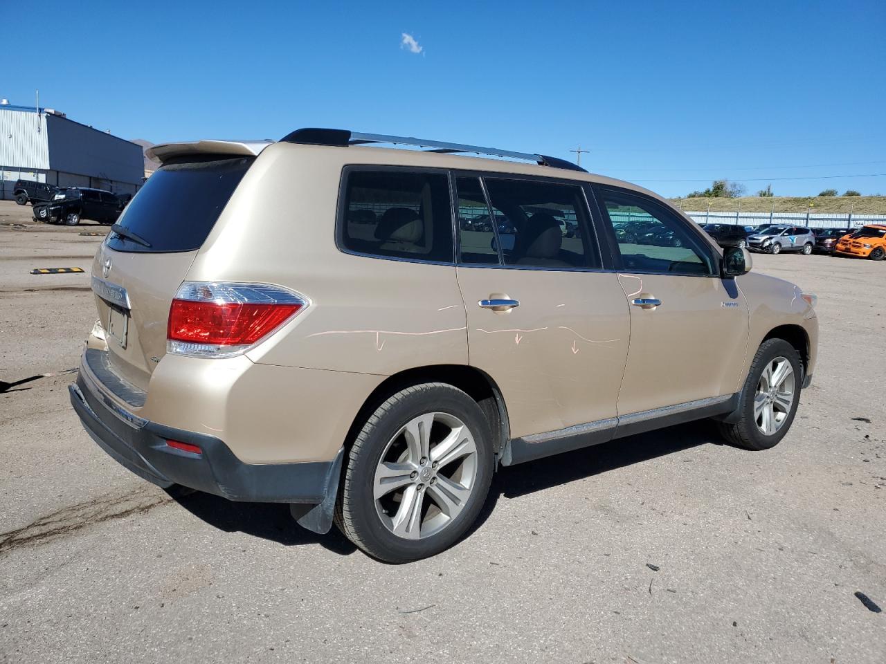 2012 TOYOTA HIGHLANDER