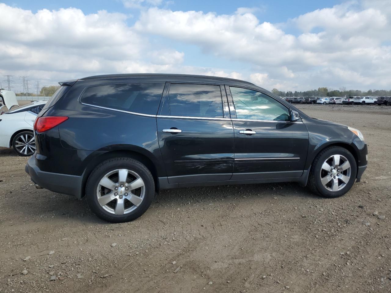 2011 CHEVROLET TRAVERSE