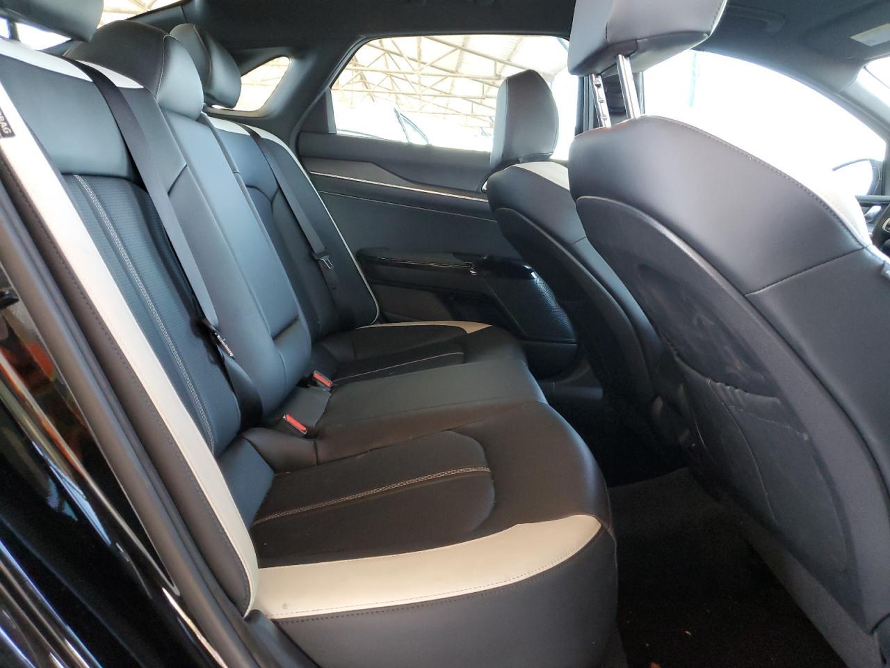 2025 KIA K5