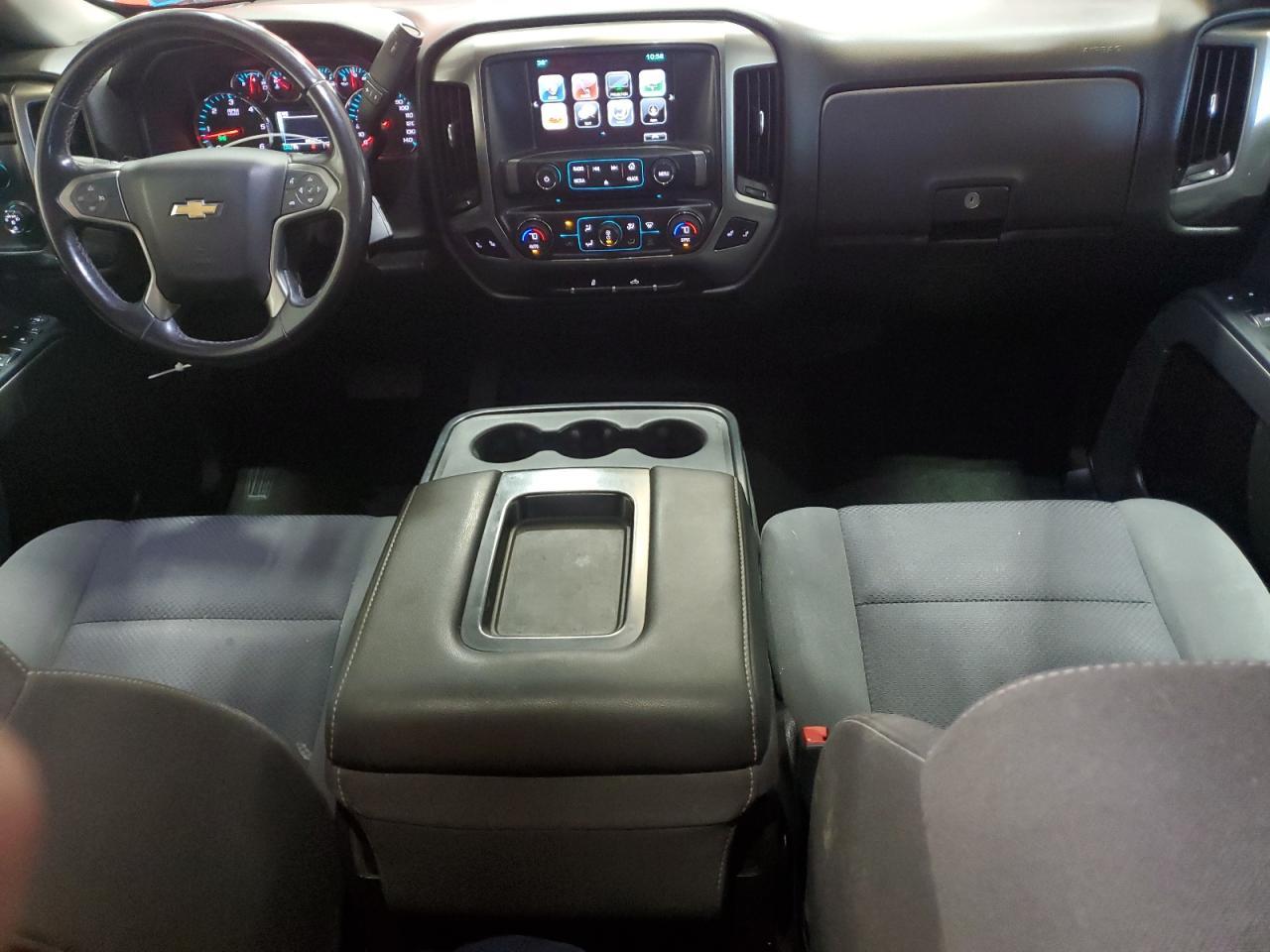 2018 CHEVROLET Silverado