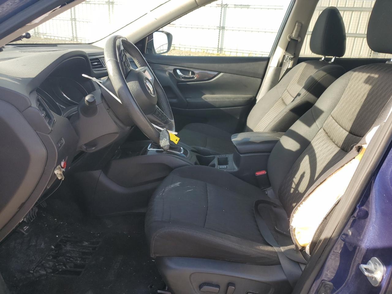 2017 NISSAN ROGUE
