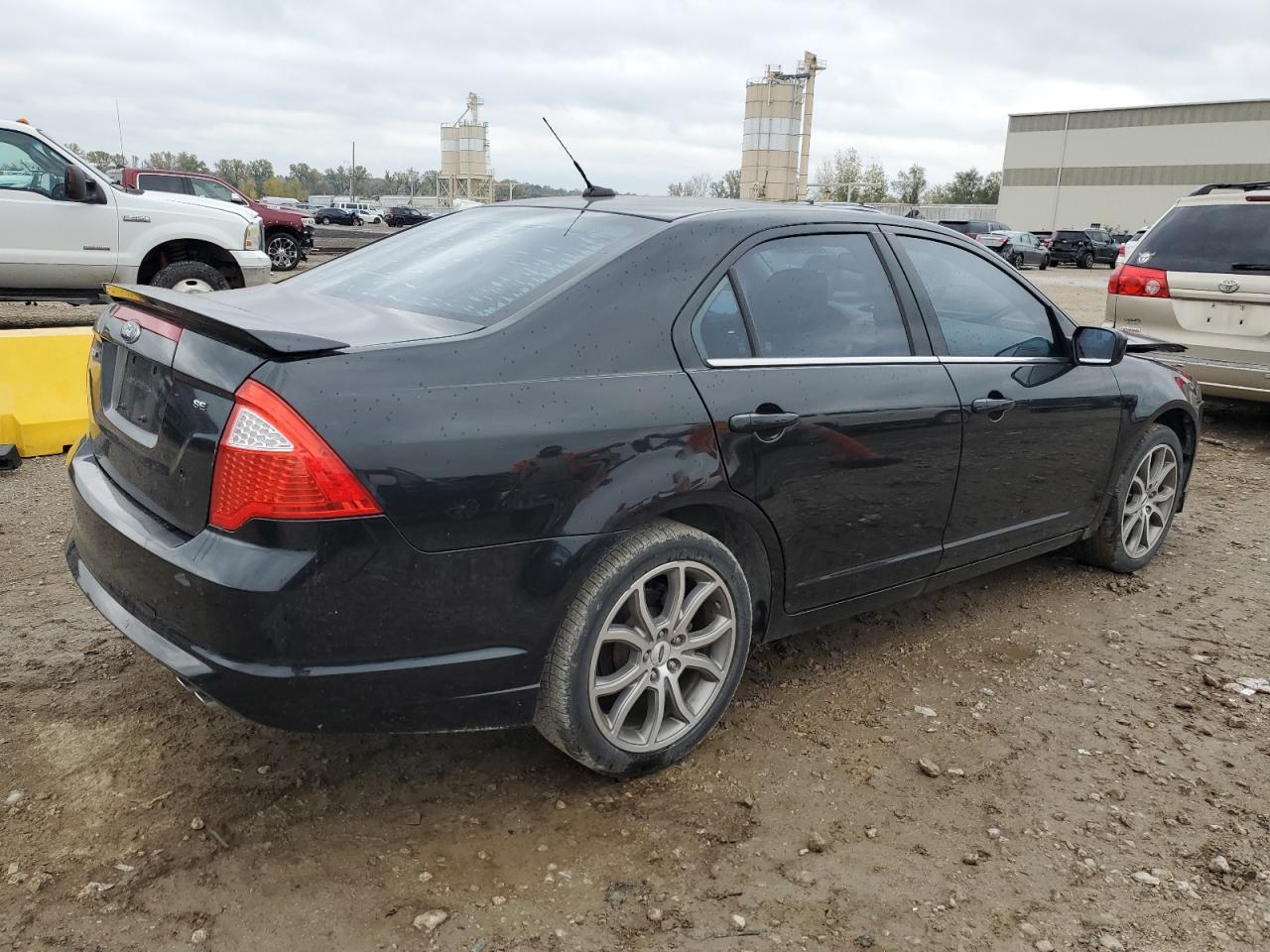 2010 FORD FUSION