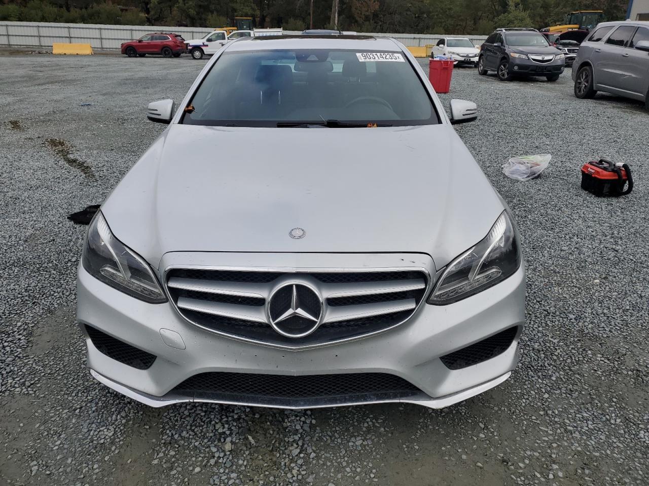 2016 MERCEDES-BENZ E-Class