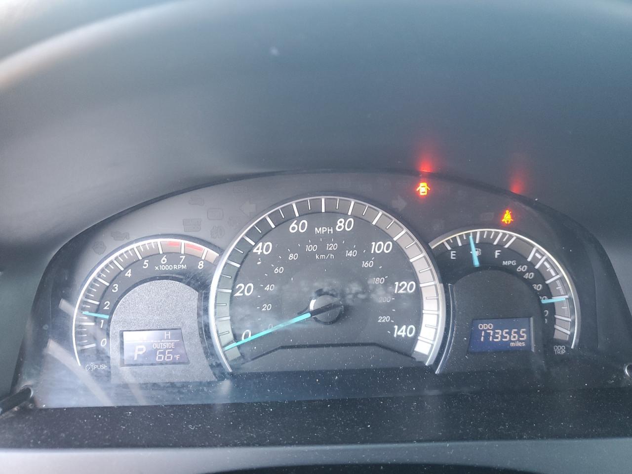 2013 TOYOTA CAMRY