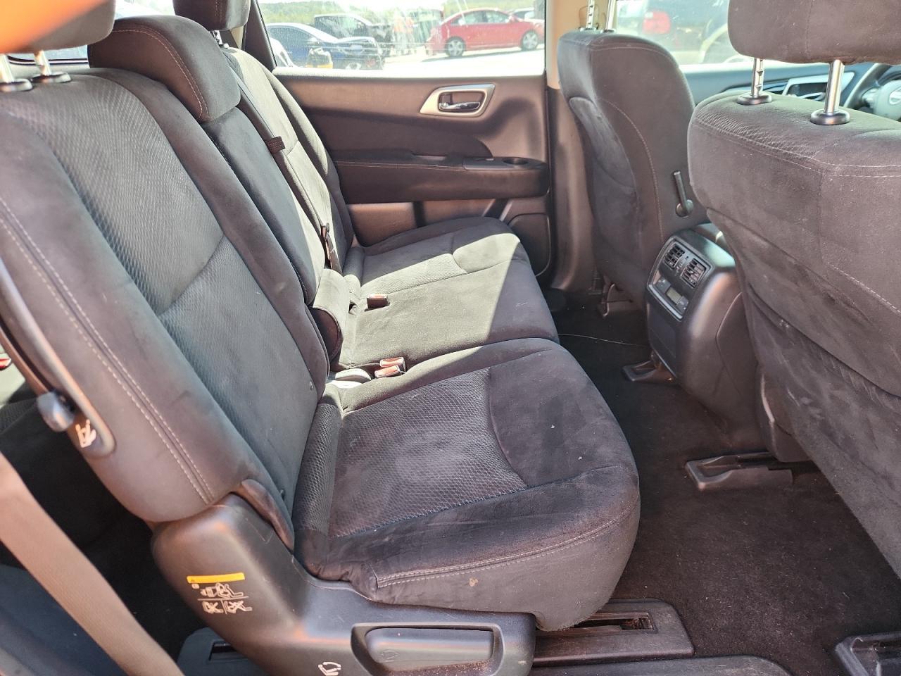 2016 NISSAN PATHFINDER