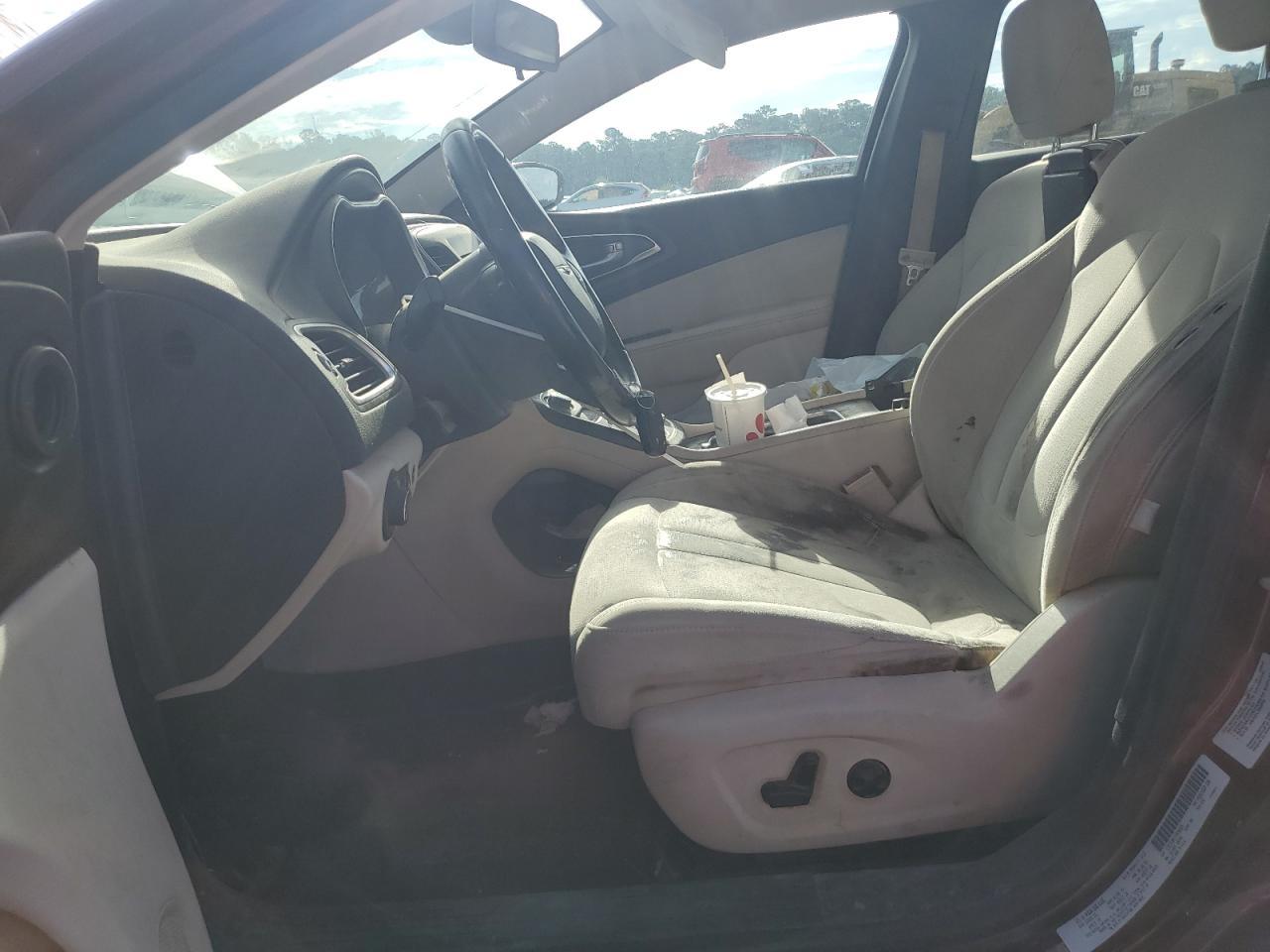 2015 CHRYSLER 200
