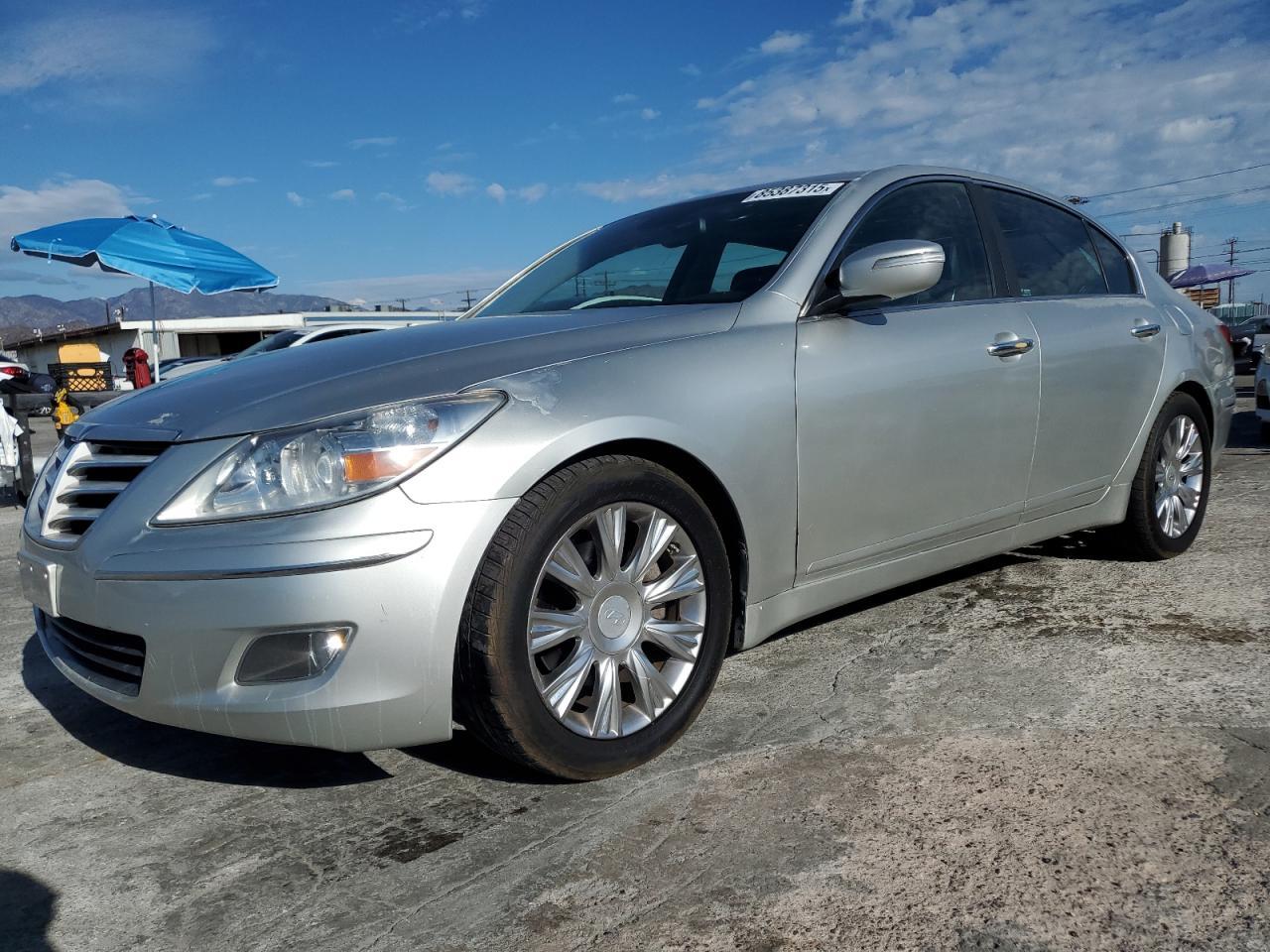 2010 HYUNDAI GENESIS