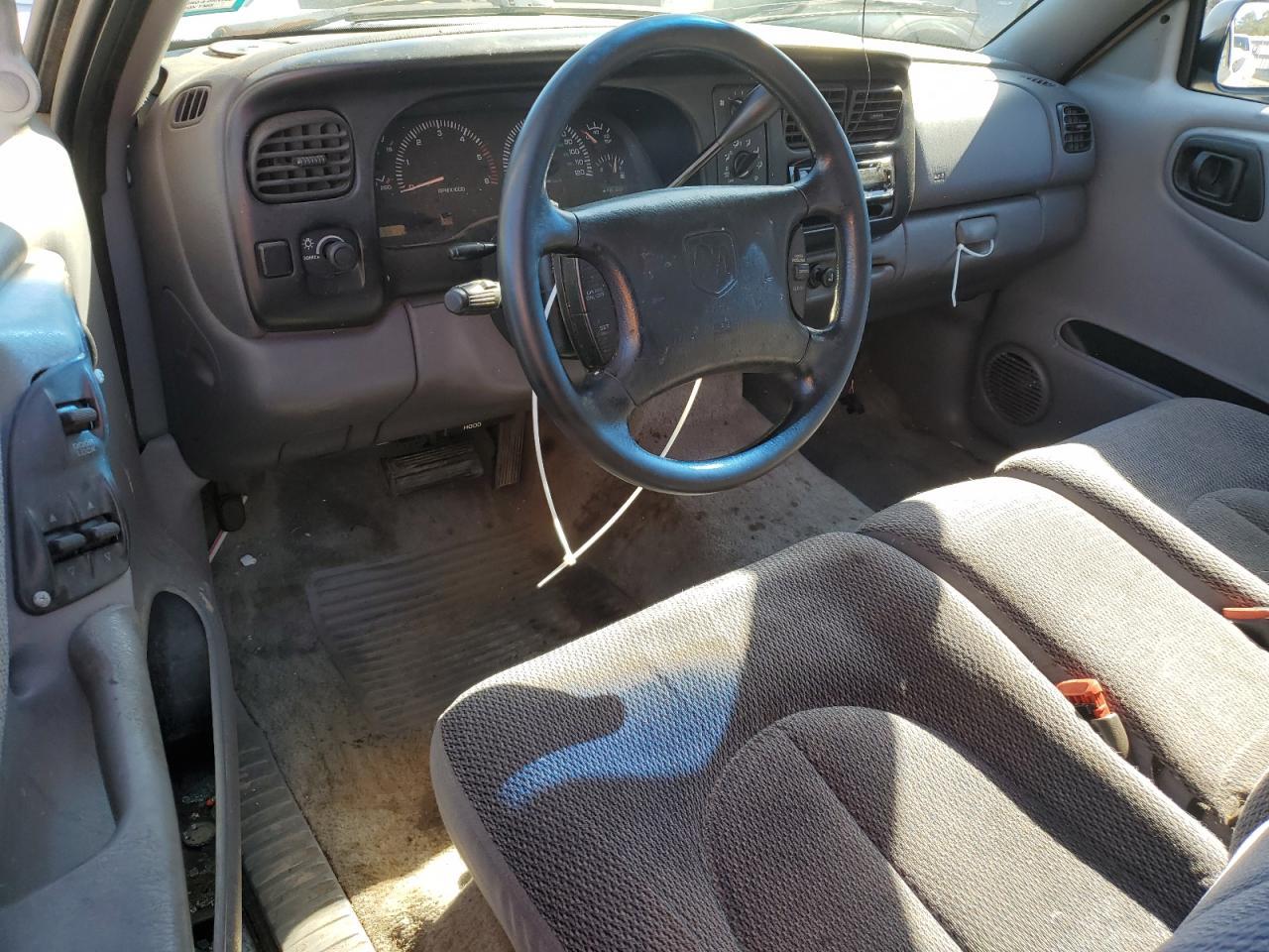 1997 DODGE Dakota