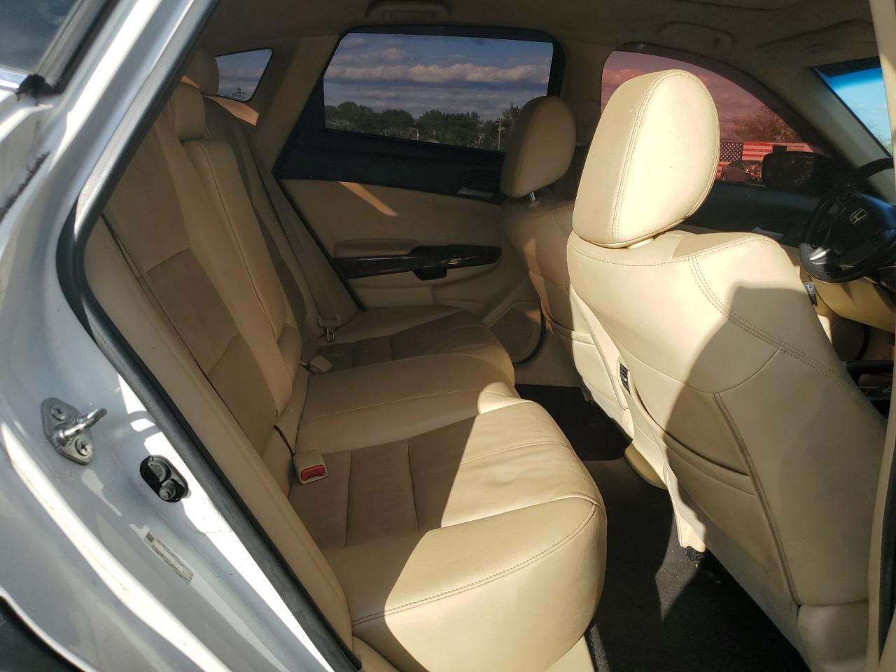 2012 HONDA Crosstour