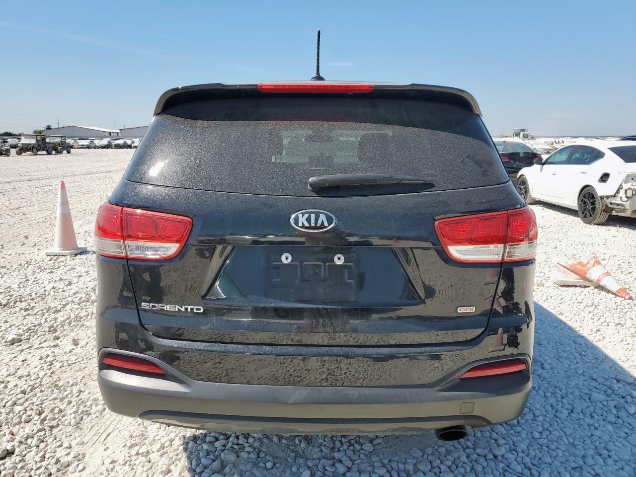 2017 KIA SORENTO