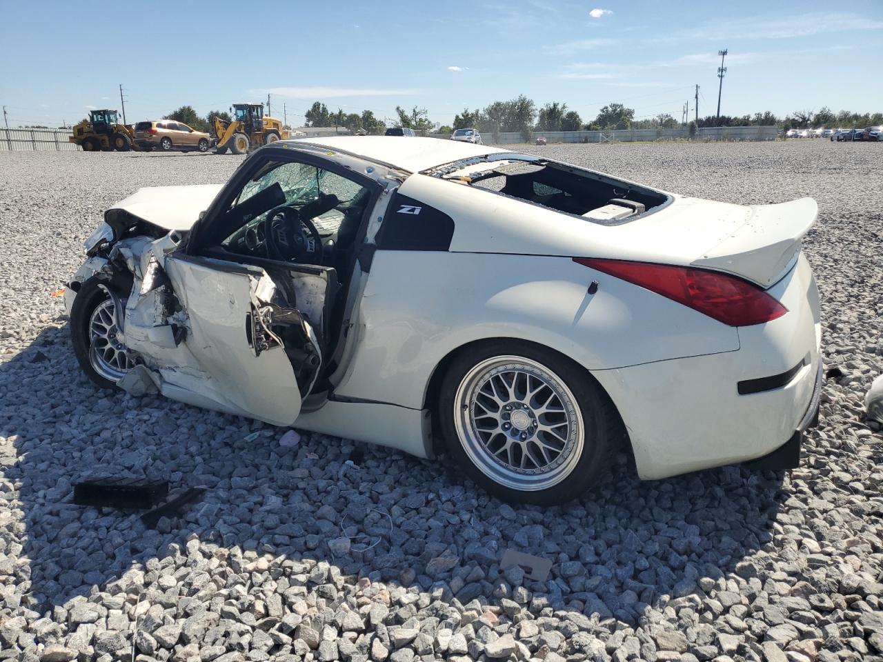 2007 NISSAN Z