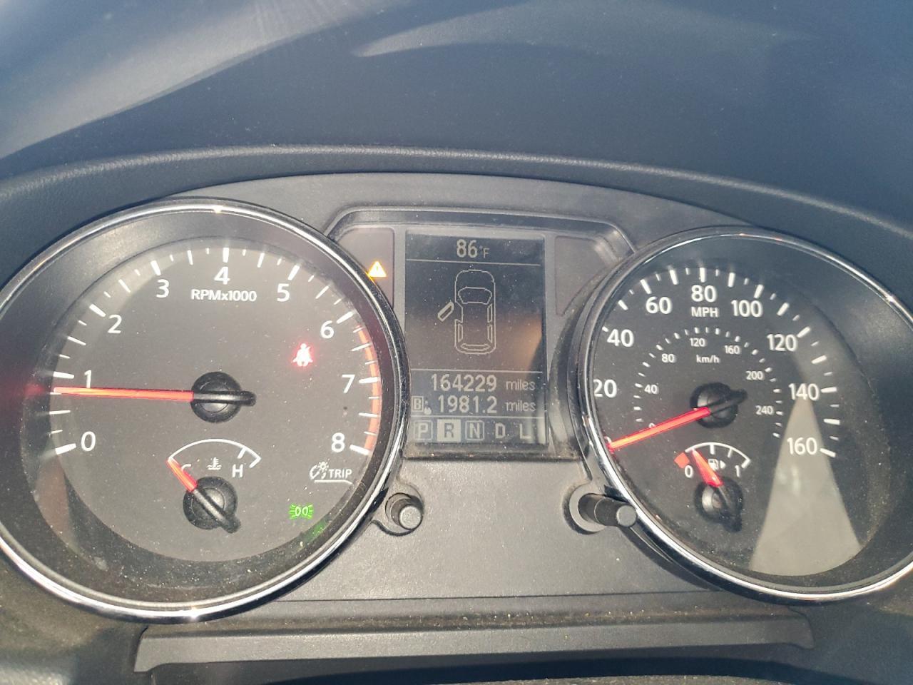 2011 NISSAN ROGUE