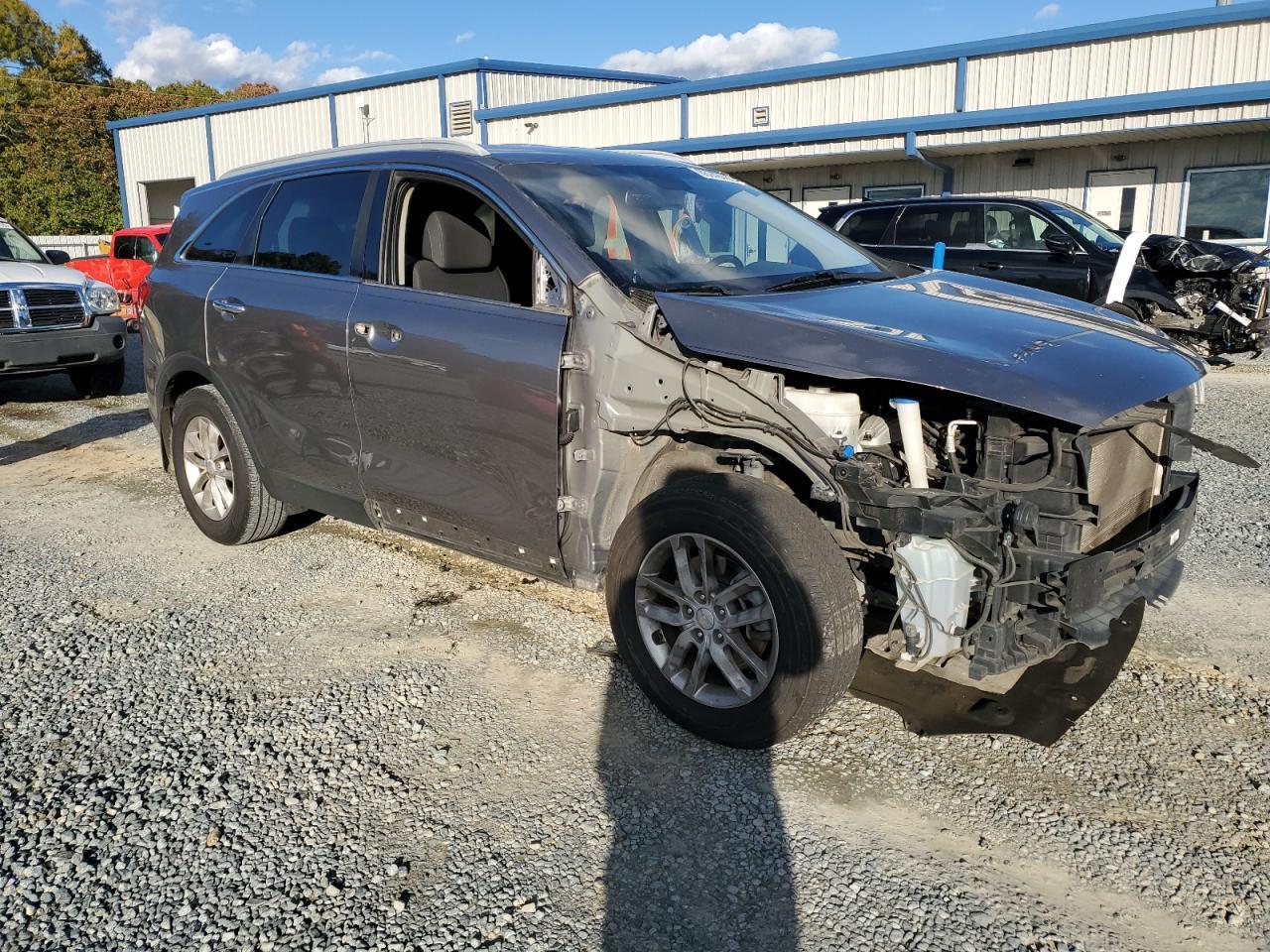 2017 KIA SORENTO
