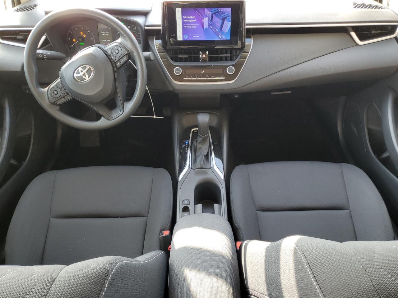 2024 TOYOTA COROLLA