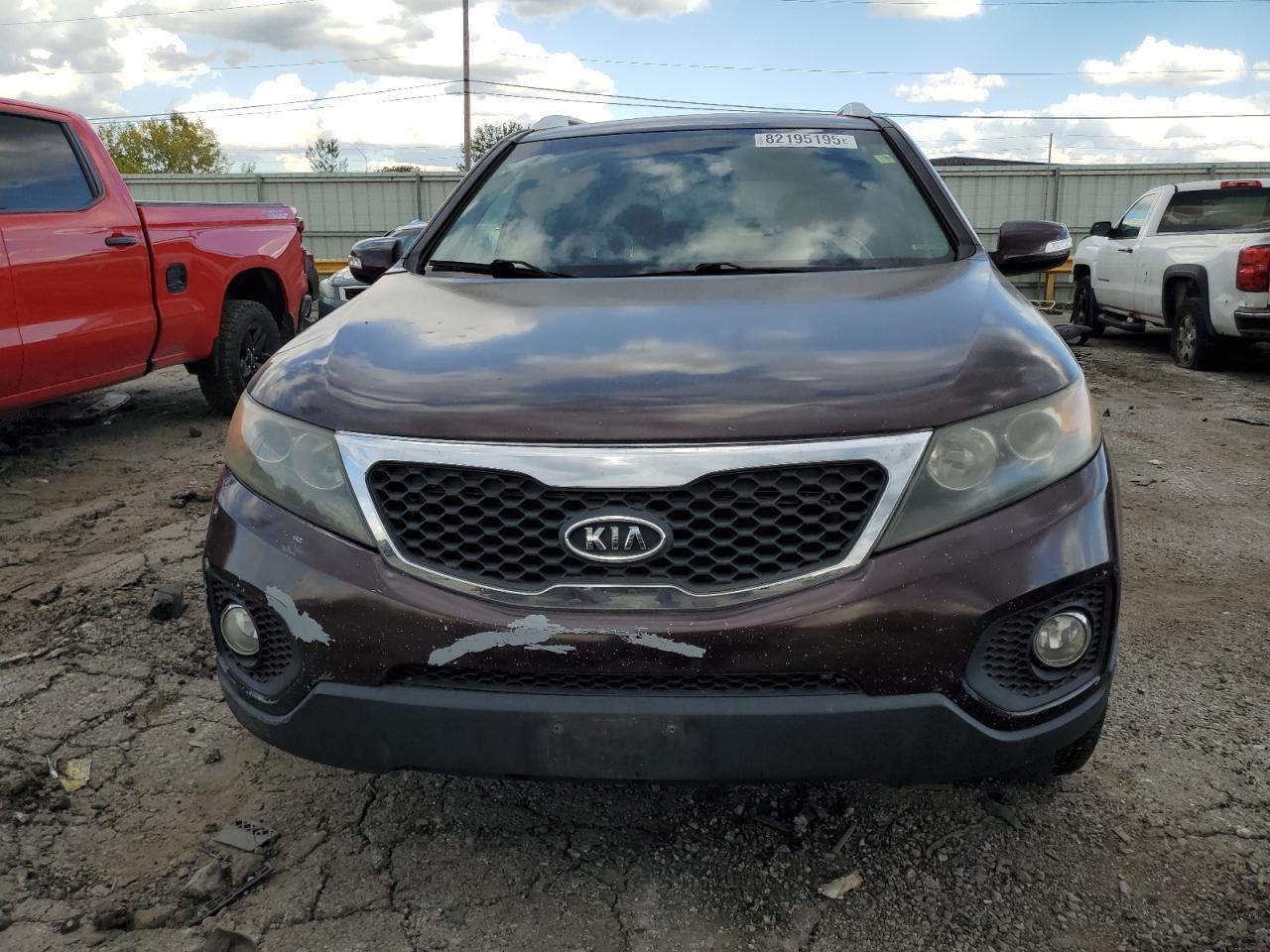 2011 KIA SORENTO