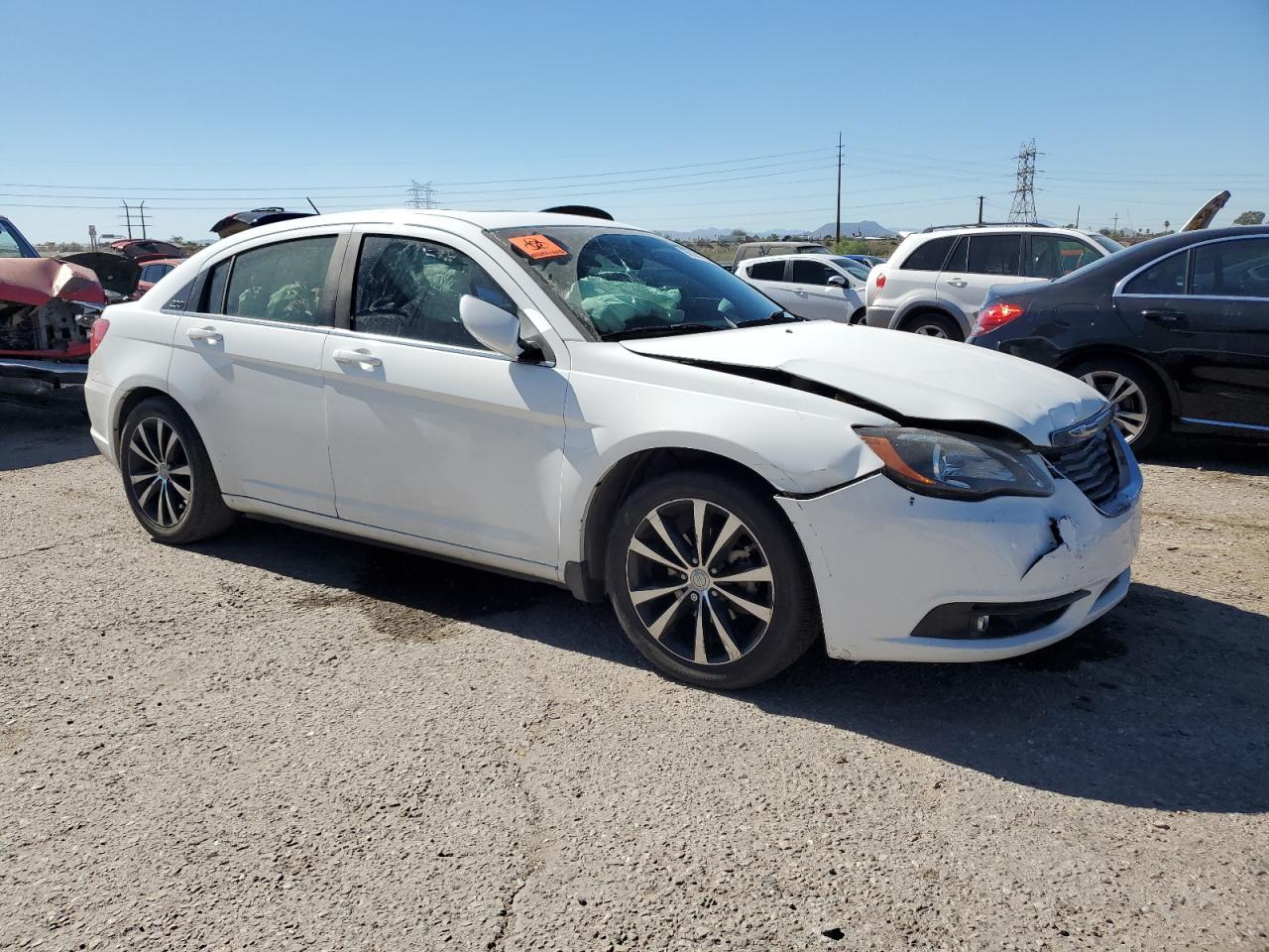 2012 CHRYSLER 200