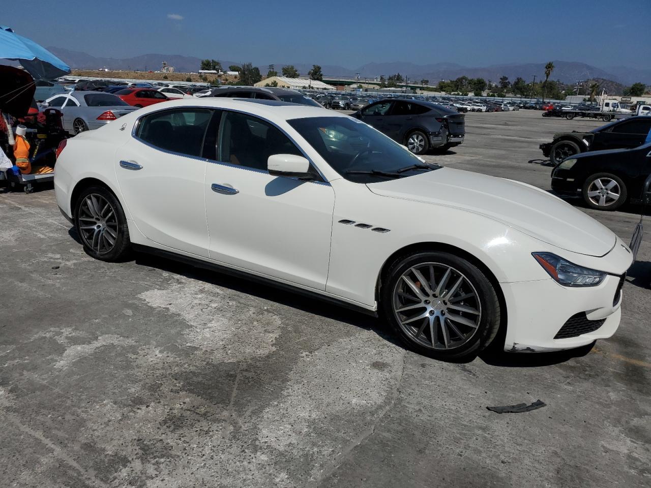2014 MASERATI Ghibli