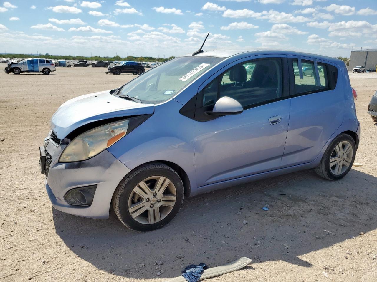 2014 CHEVROLET Spark