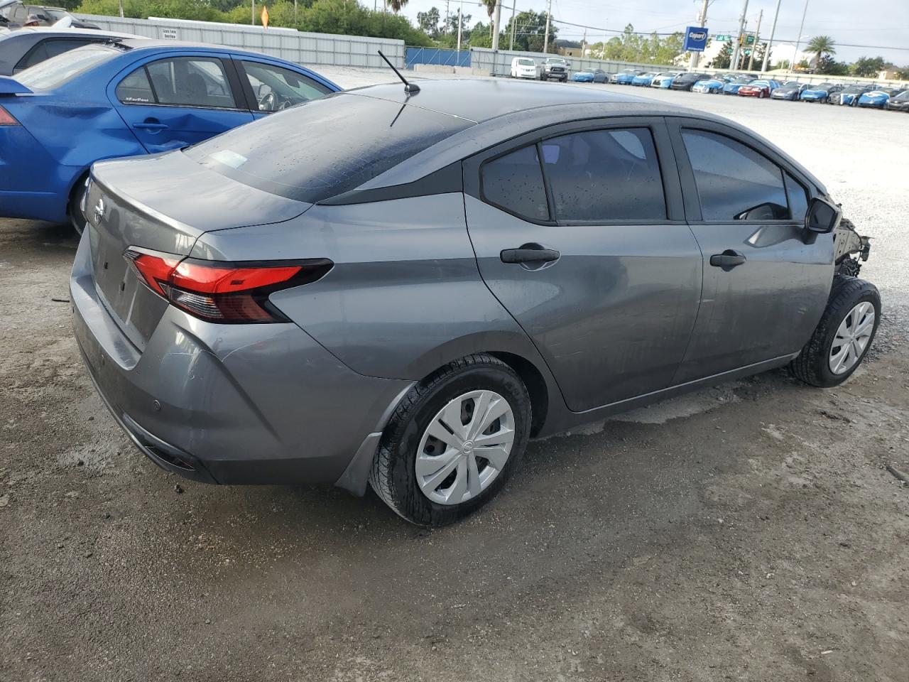 2021 NISSAN VERSA