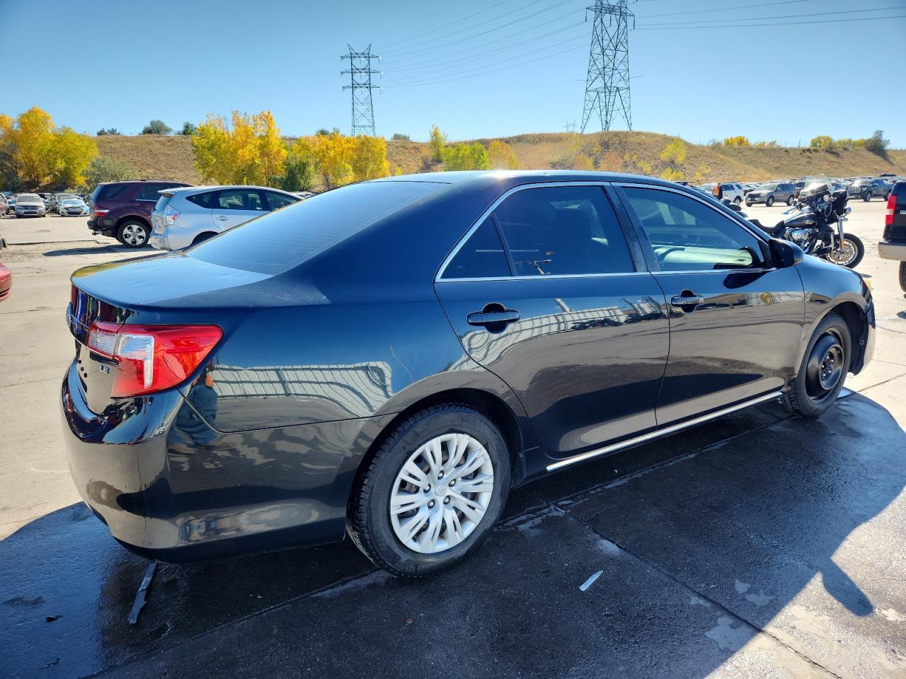 2012 TOYOTA CAMRY