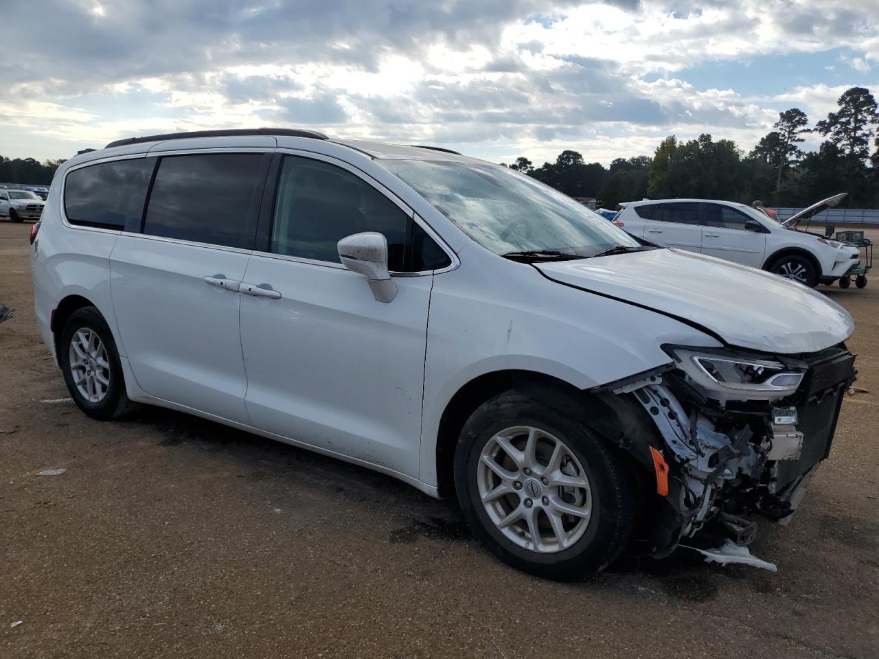 2022 CHRYSLER Pacifica
