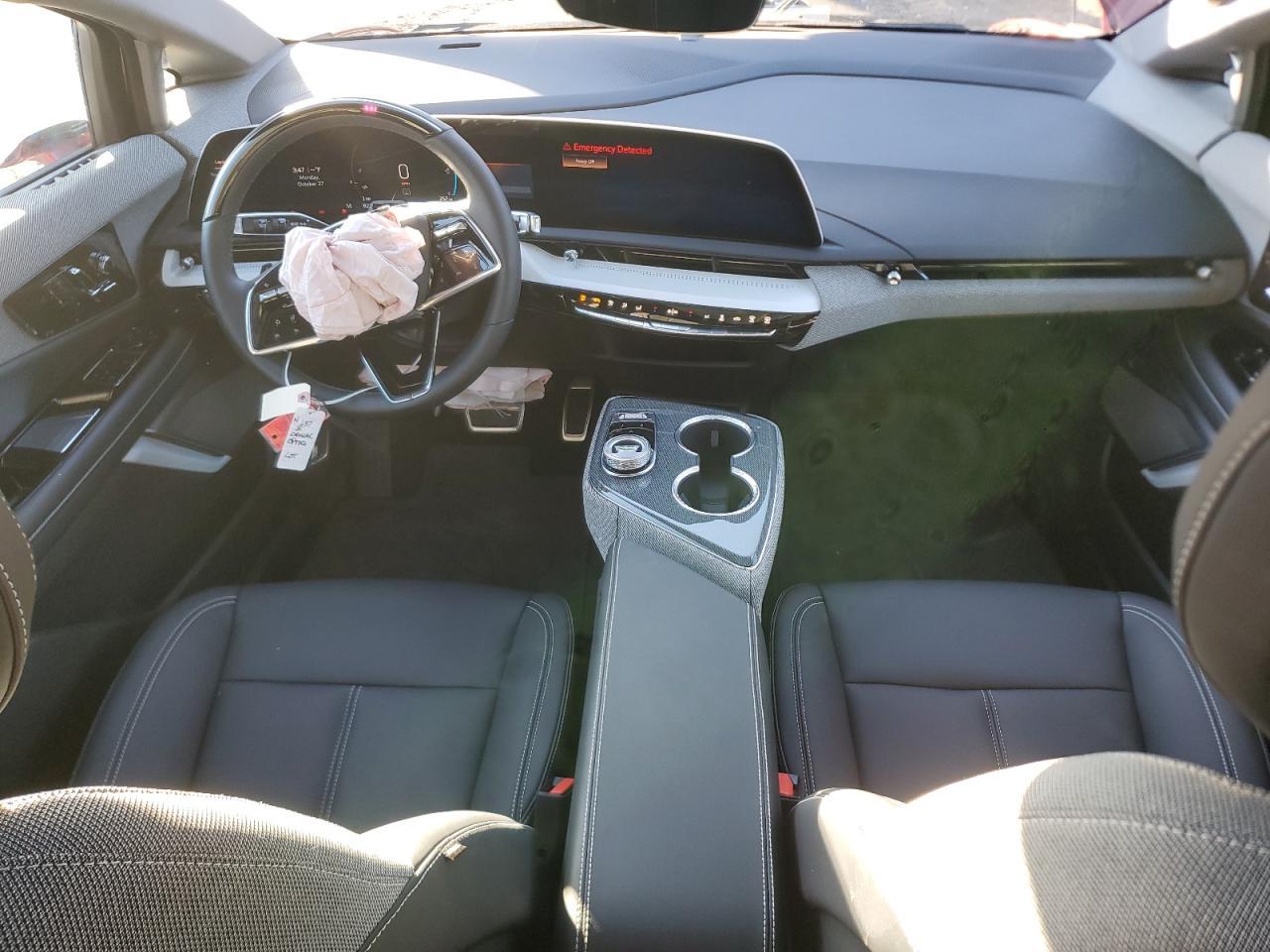 2025 CADILLAC OPTIQ
