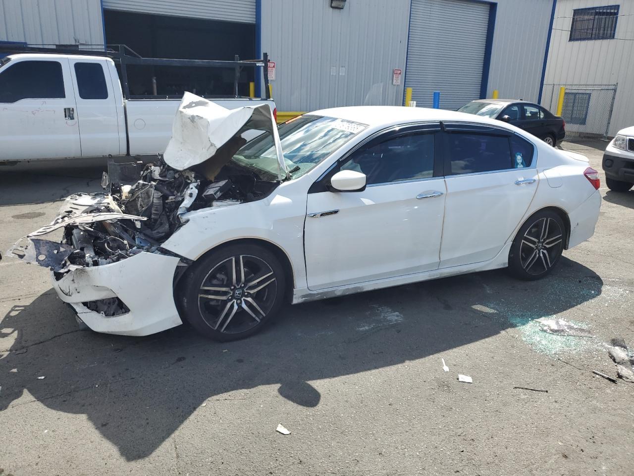 2017 HONDA ACCORD