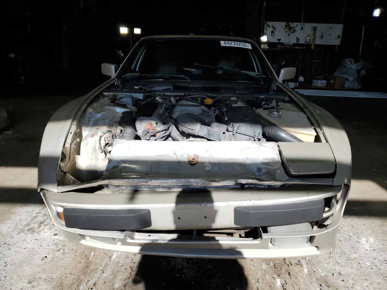 1985 PORSCHE 944